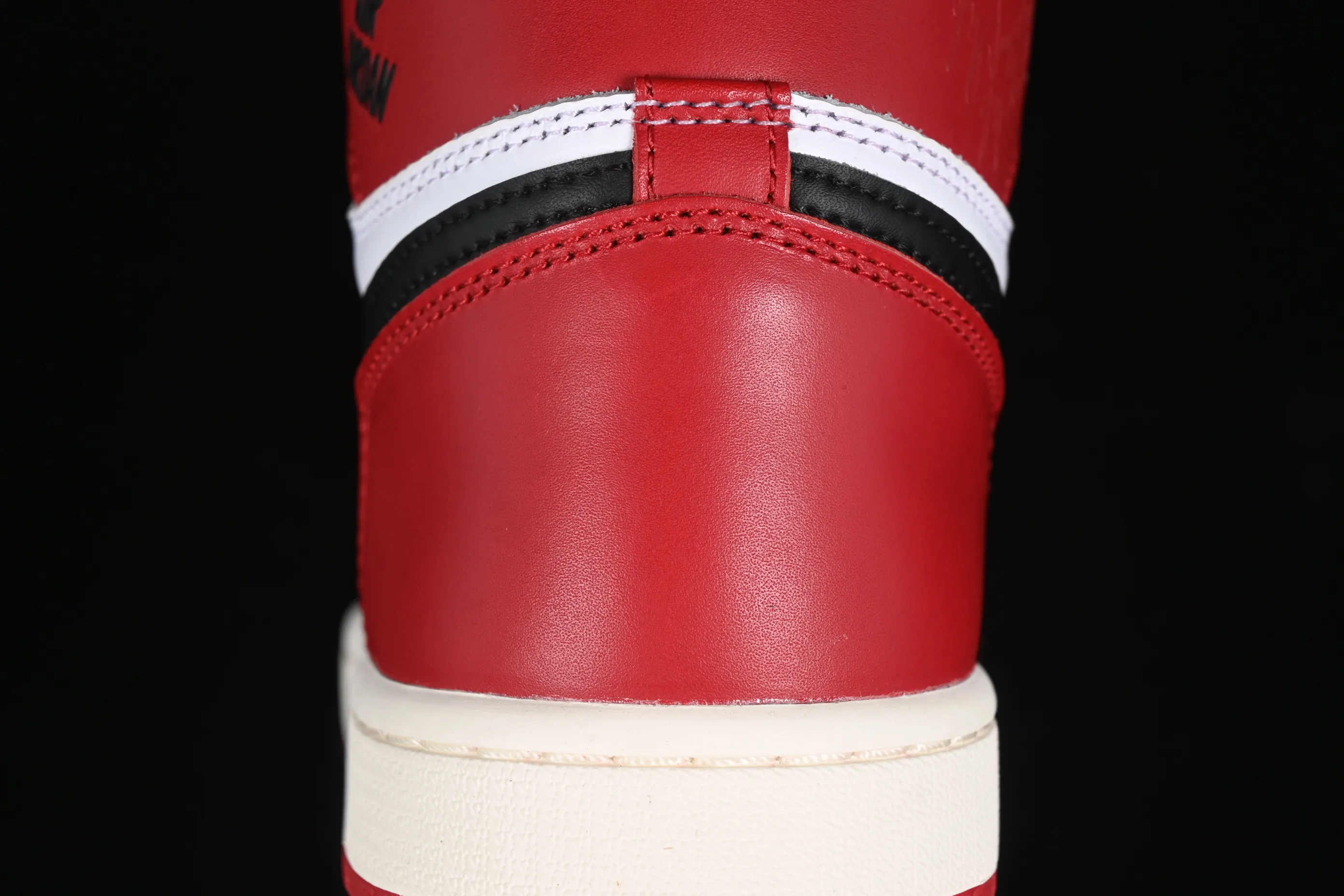 All categories Air Jordan Jordan series basketball shoes Air Jordan 1 High OG version Air Jordan 1 High OG "Black Toe Reimagined" AJ1 Joe 1 new black toe DZ5485-106